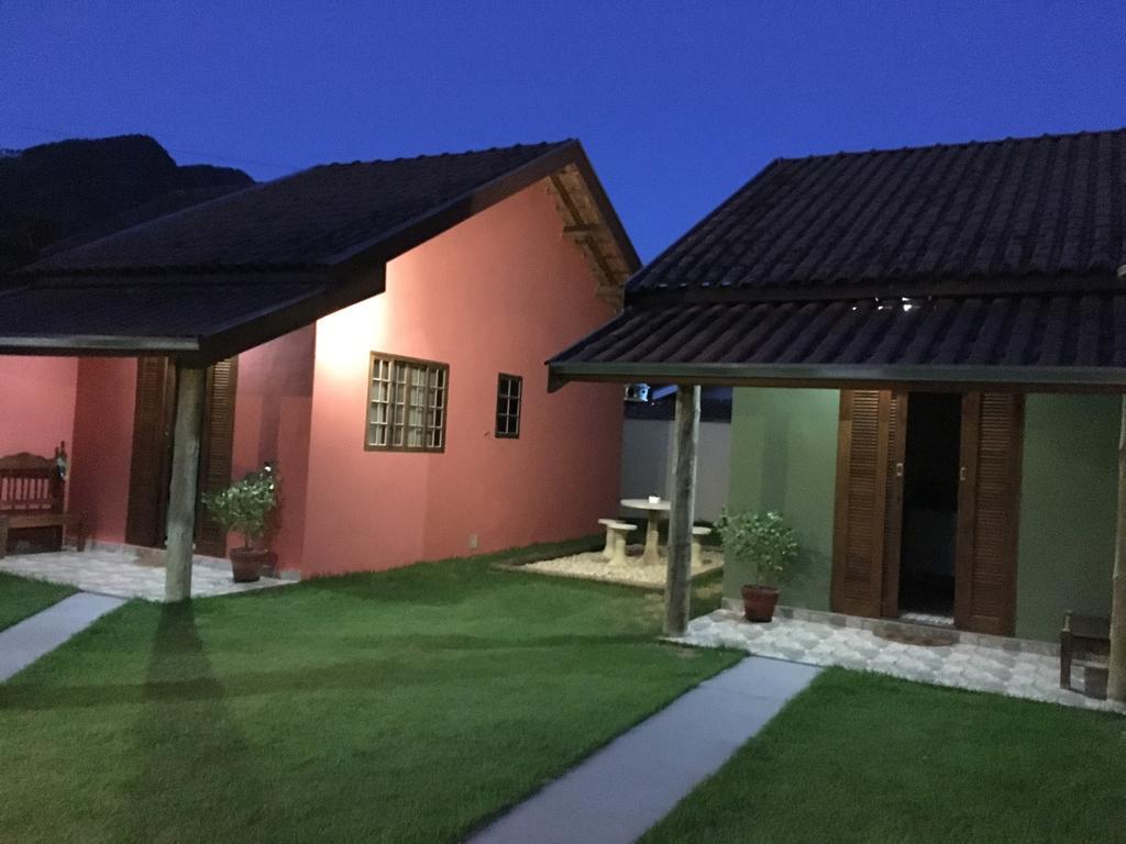 Juquinha Chalé Sao Bento do Sapucai Ngoại thất bức ảnh